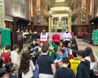 Santa Missa e Sessão de Autógrafos com Padre Luís Erlin na Paróquia São José do Ipiranga