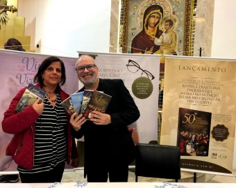 Comunidade São João Paulo II, e Paróquia N. S. do Paraíso, em Jacareí (SP) 