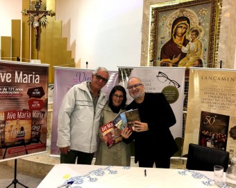 Comunidade São João Paulo II, e Paróquia N. S. do Paraíso, em Jacareí (SP) 