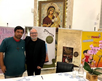 Comunidade São João Paulo II, e Paróquia N. S. do Paraíso, em Jacareí (SP) 