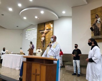 Santuário Nossa  Senhora do Carmo - Jacareí (SP) - Diocese de São José dos Campos (SP)