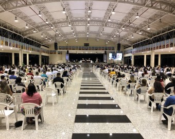 Comunidade Renascidos em Pentecostes - Brasília (DF)