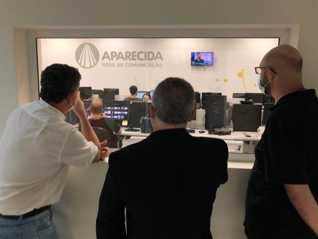 Visita à Rede Aparecida de Comunicação (+ Gravação de especial para a Rádio Aparecida sobre São José)